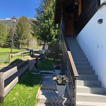 Appartement Waidmannsheil Mit Schoener Aussicht Grächen